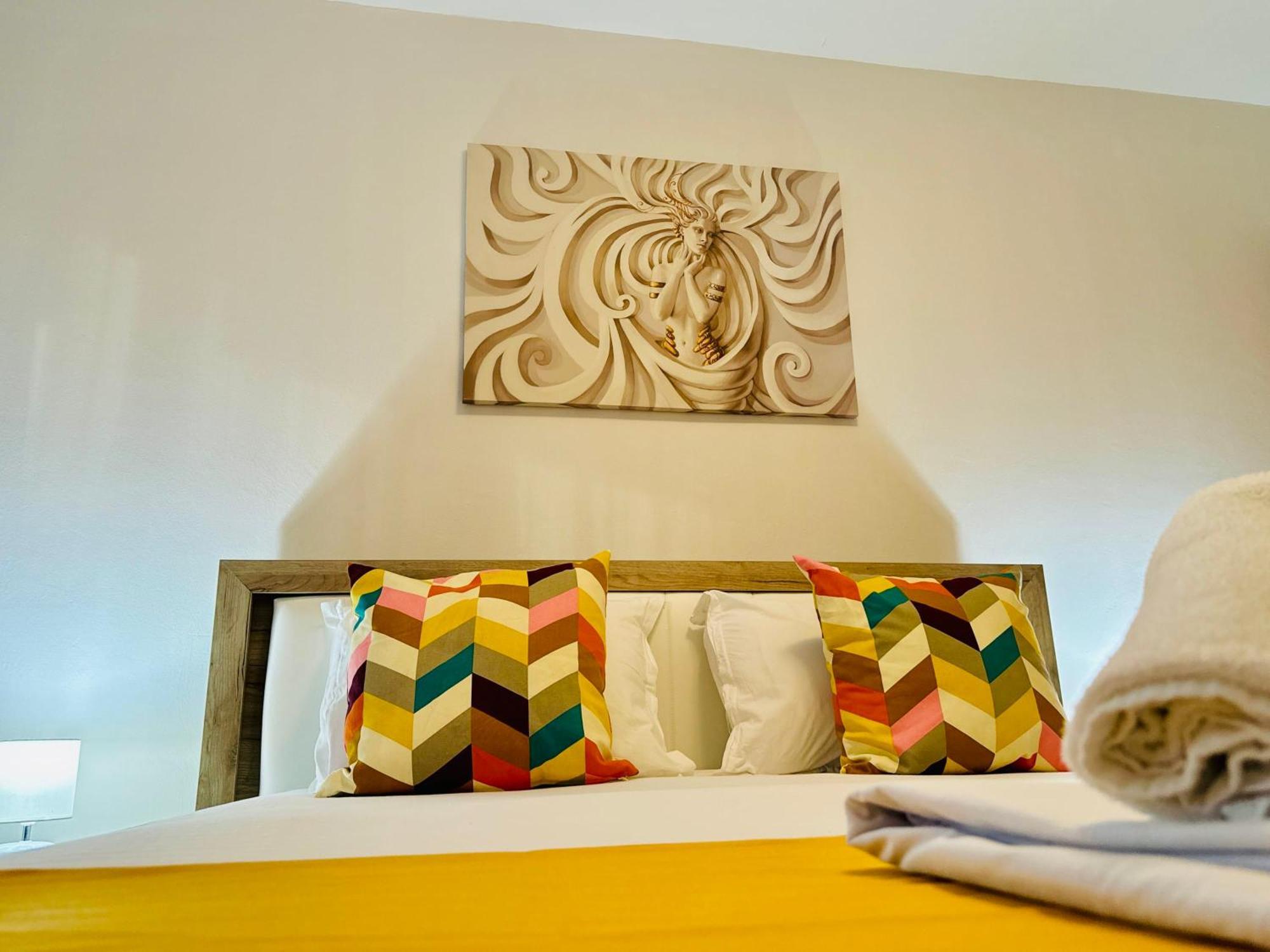 Joy City Stay Spacious Comfortable Timişoara Eksteriør billede