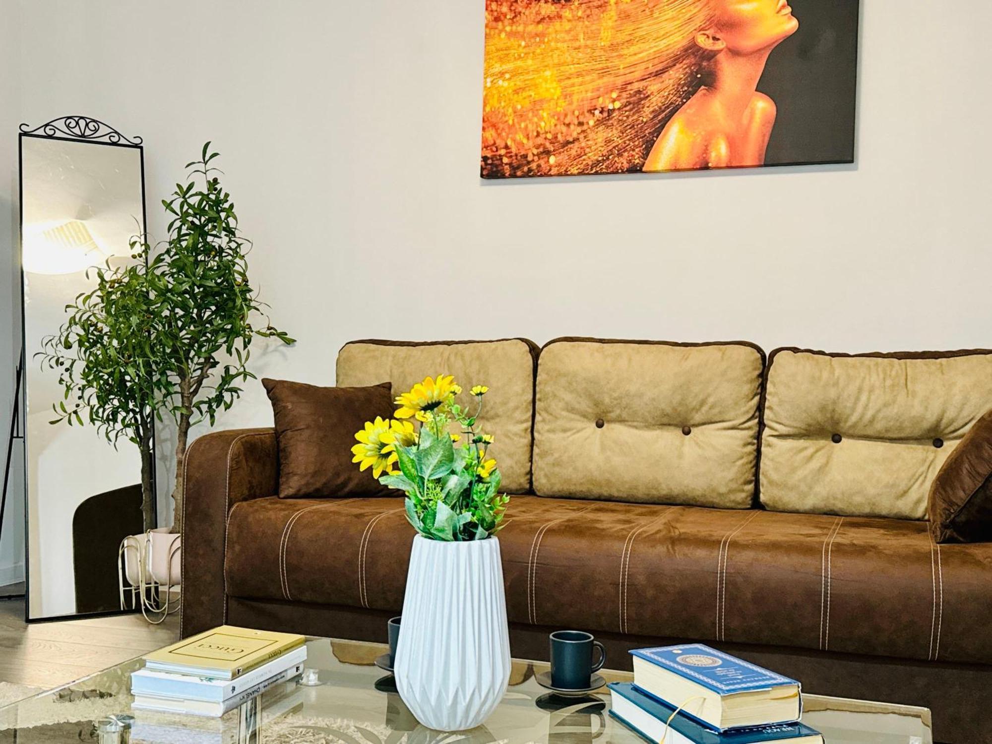 Joy City Stay Spacious Comfortable Timişoara Eksteriør billede